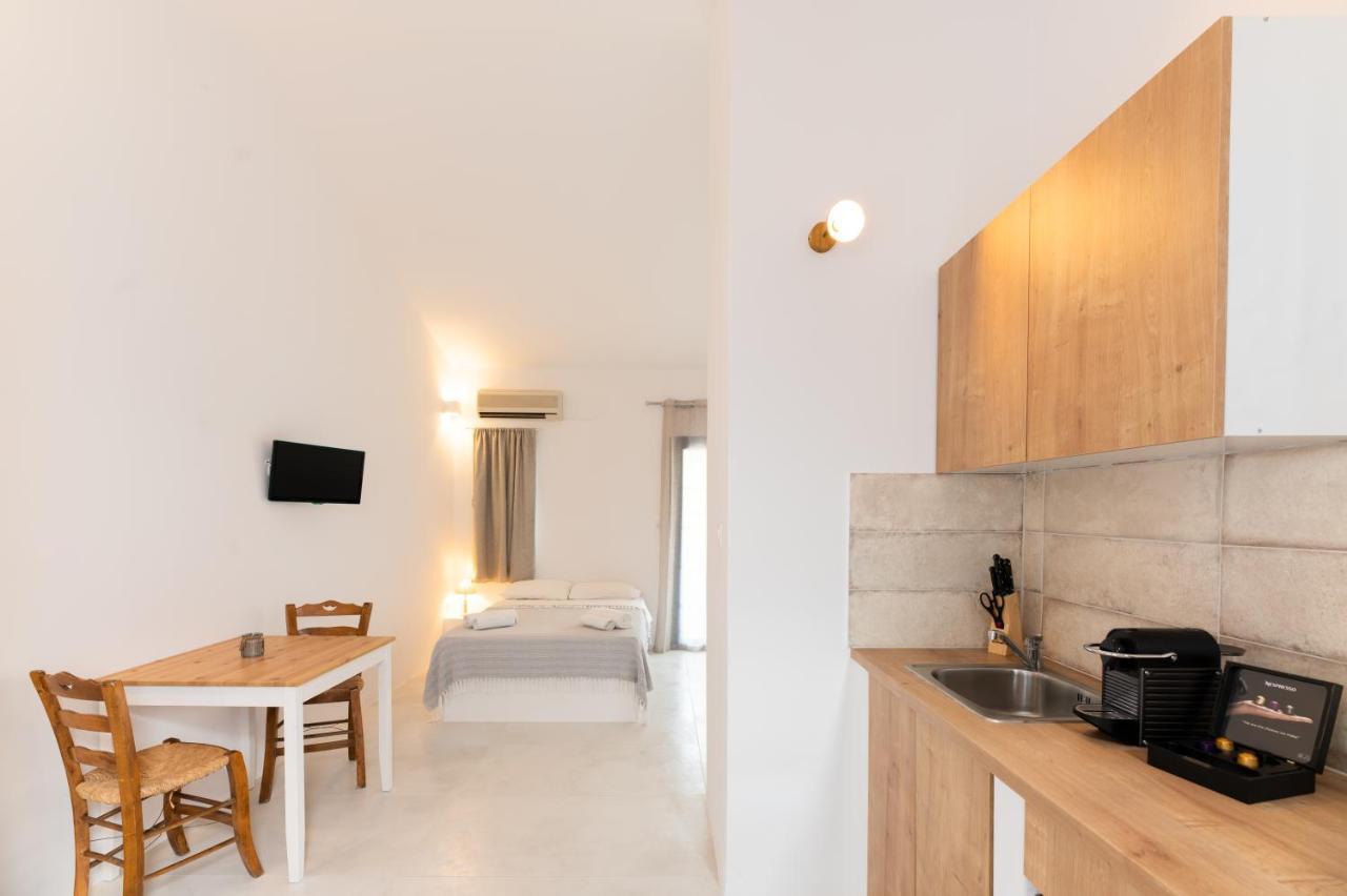 Muses Apartments Agia Anna  Ngoại thất bức ảnh
