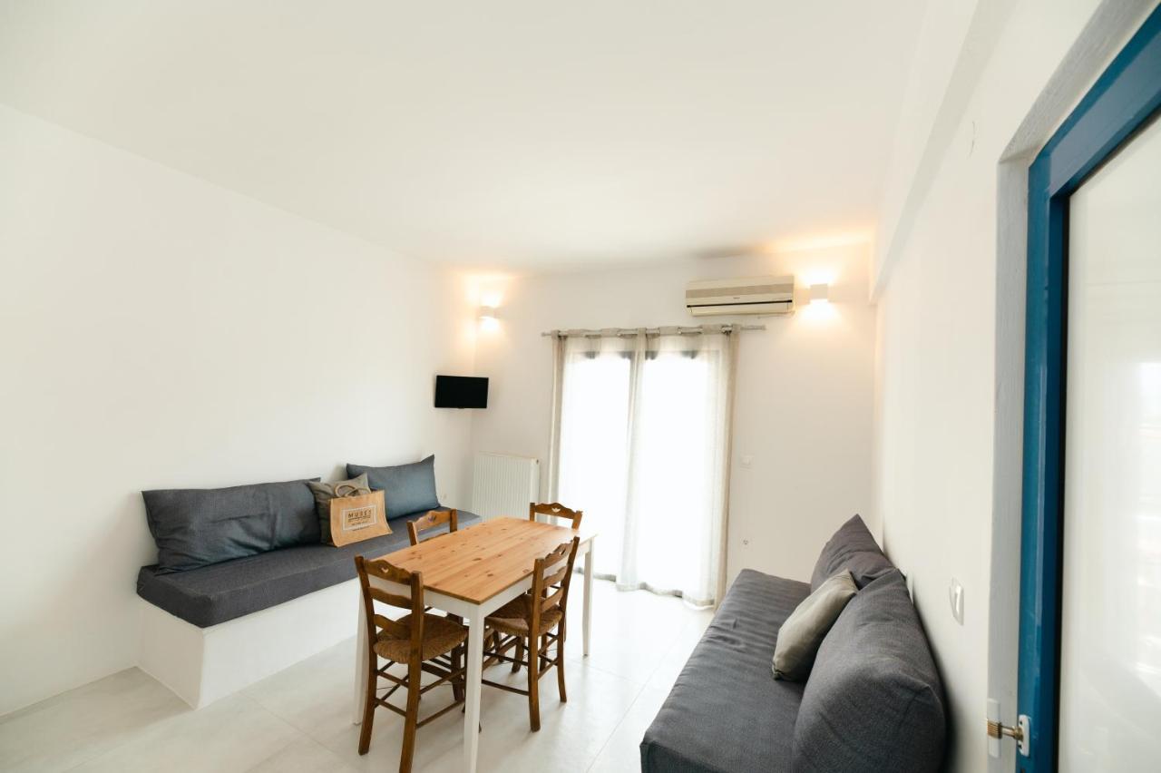 Muses Apartments Agia Anna  Ngoại thất bức ảnh